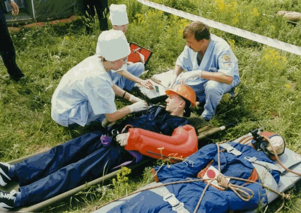 Оказание медицинской помощи пострадавшим в чс. Лэо медицина катастроф. лечебно-эвакуационное обеспечение. оказание первой медицинской помощи в чрезвычайных ситуациях. лечебно-эвакуационное обеспечение в чрезвычайных ситуациях.