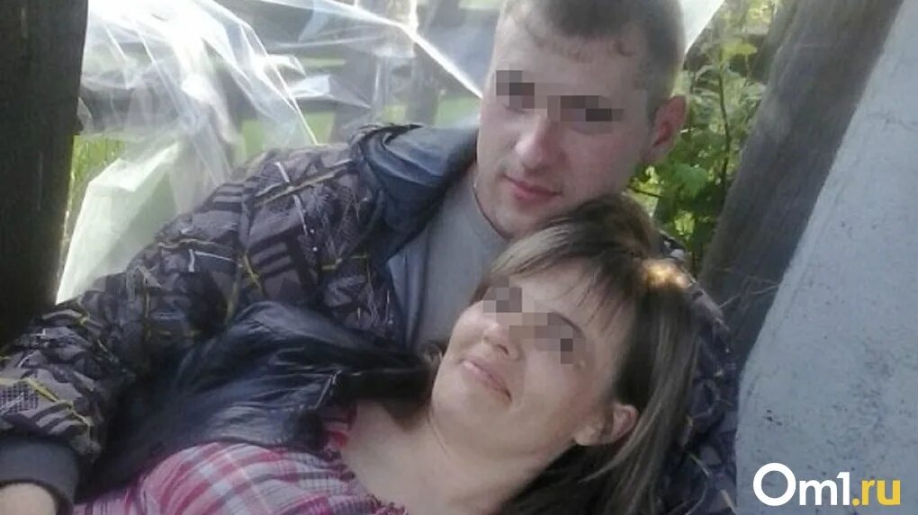 Папа изнасил