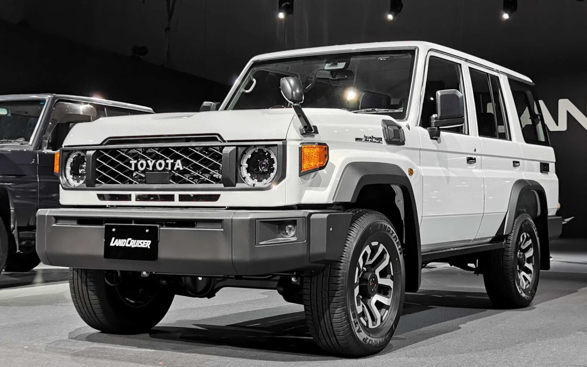 Ленд крузер 70 2025 года. Toyota land cruiser 1984. тойота ленд крузер 70. land cruiser j70. toyota land cruiser j70 1984.
