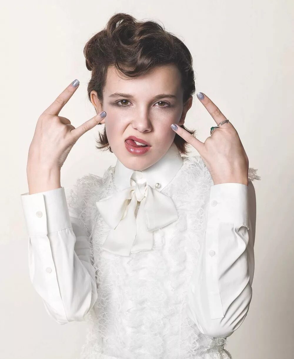 Millie Bobby. Милли Бобби Браун фотосессии. Милли Бобби Браун фото 2017. Билли бобби браун