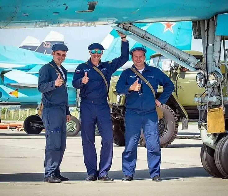 Инженерно авиационная служба вкс. Липецкий авиацентр день ввс авиации. Инженер авиационной службы. Инженерно авиационная служба вкс. Инженерно авиационная служба вкс.