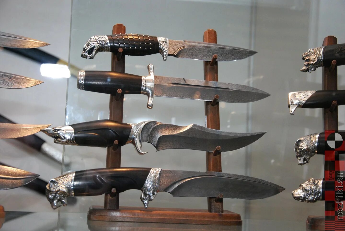 холодное оп. холодное оружие. кинжал персидский оружейная палата. красивые ножи. холодные оружия.