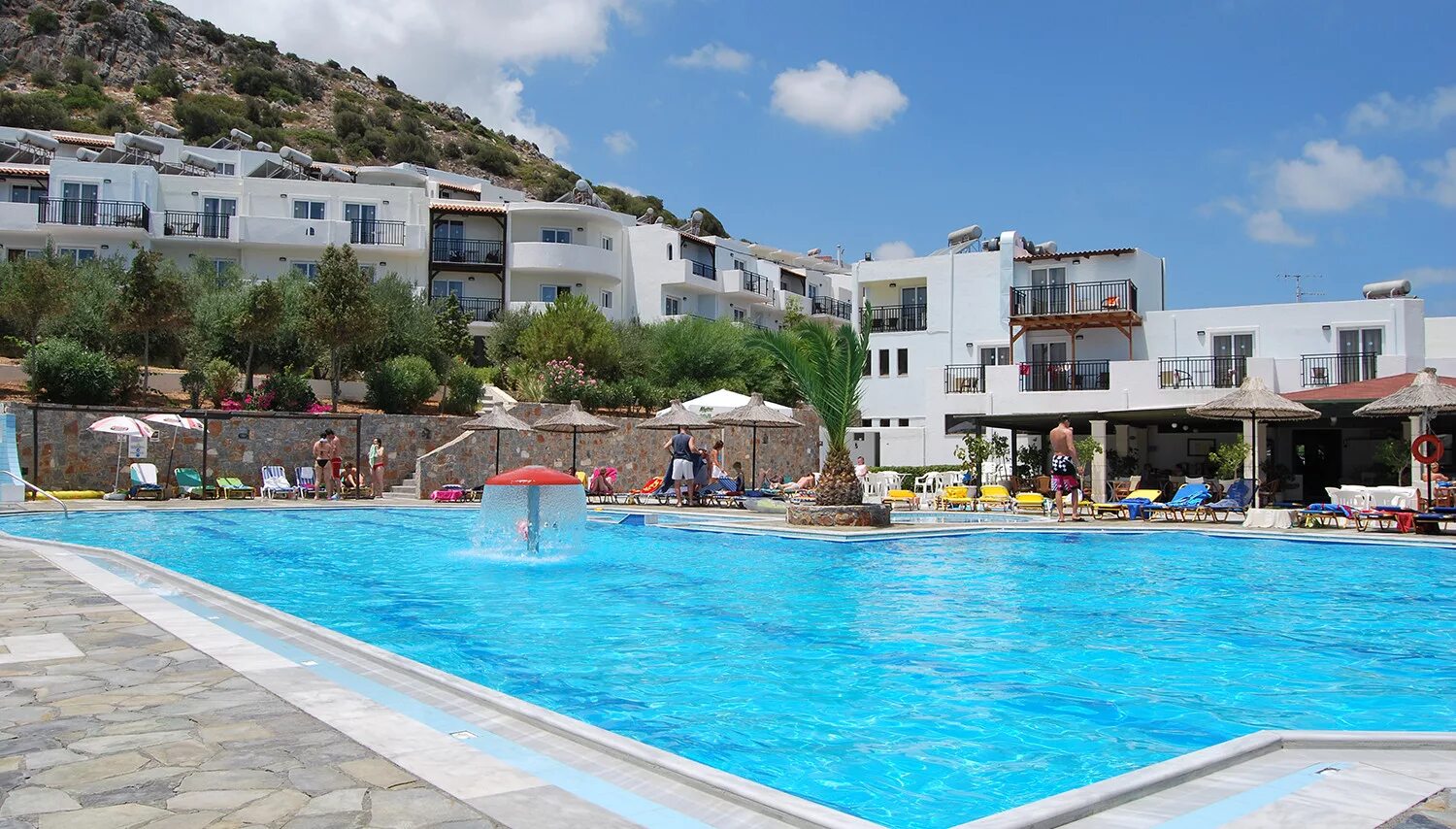 Греция крит resort spa village. Kalypso cretan village 4 греция о крит-ретимно плакьяс. Mitsis cretan village. Mediterraneo hotel 4*. Крит отели 4 звезды.
