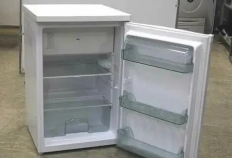 Холодильник бытовой продам
