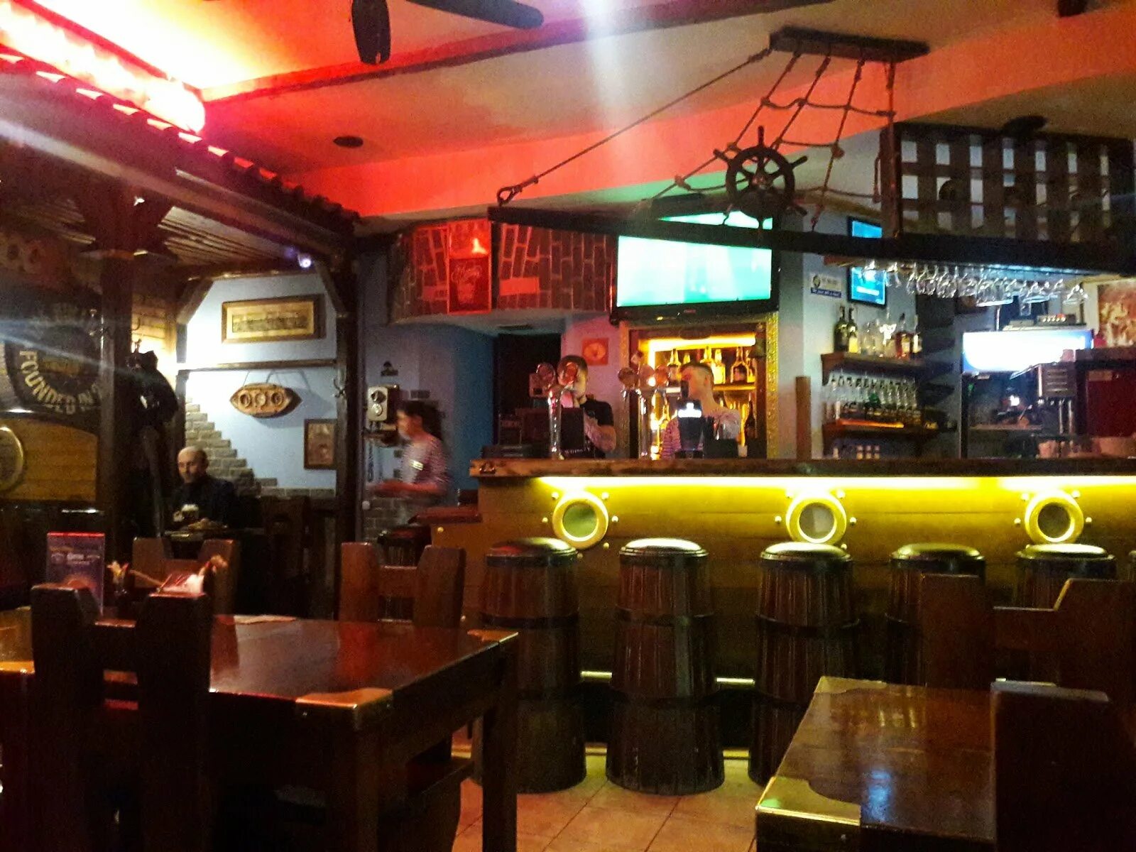 Паб бульдог йошкар-ола официальный сайт. Паб бульдог йошкар-ола. Бульдог рок паб. Бульдог рок паб. Бульдог паб марьина роща.