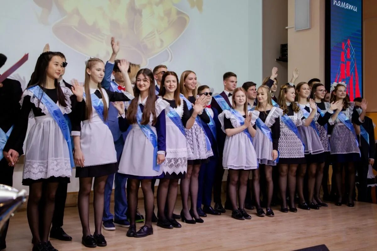 19 школа южно сахалинск. Вечерняя школа южно сахалинск. Школа №16 южно-сахалинск. Школа 2 южно-сахалинск. Амурская 121 южно-сахалинск школа.