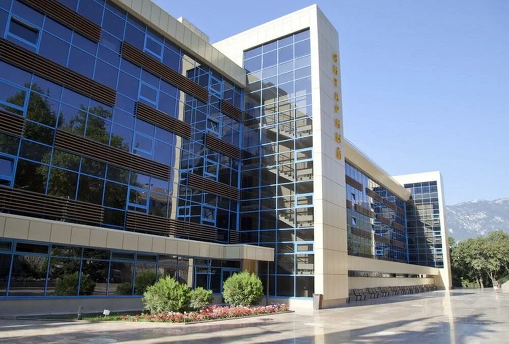 хрустальный лагерь артек. артек лагерь янтарный и хрустальный. янтарный отряд в артеке. артек янтарный корпус. артек янтарный.