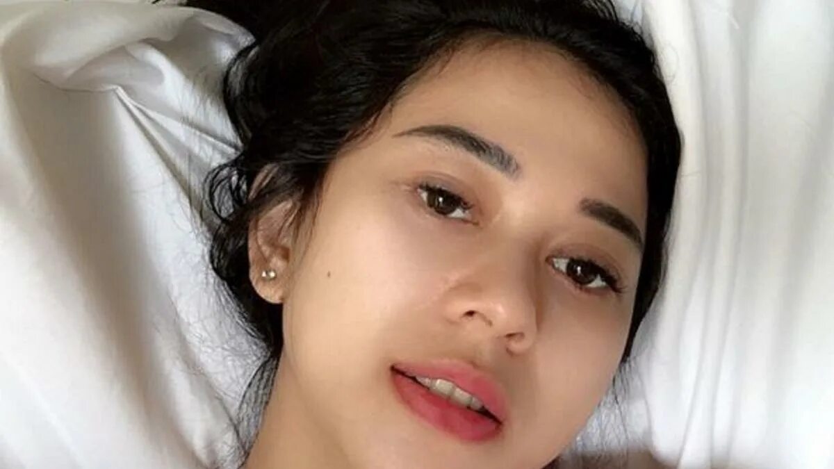 Bokep indo viral com. Viral Indonesia mesum Artis. Bokep Artis. Mesum Aura kasih Artis. Ariel ngentot Aura kasih.