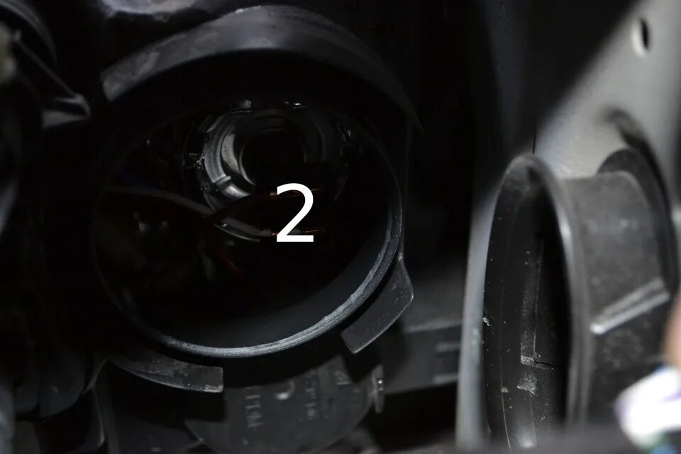 Как заменить лампочку габаритов на ниссан террано Замена габаритных ламп Nissan Terrano III Nissan Terrano III, 2 л, 2019 года с