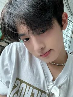 날아가요 ✈ 우노 WOONO t.coBipnxLOYMA 