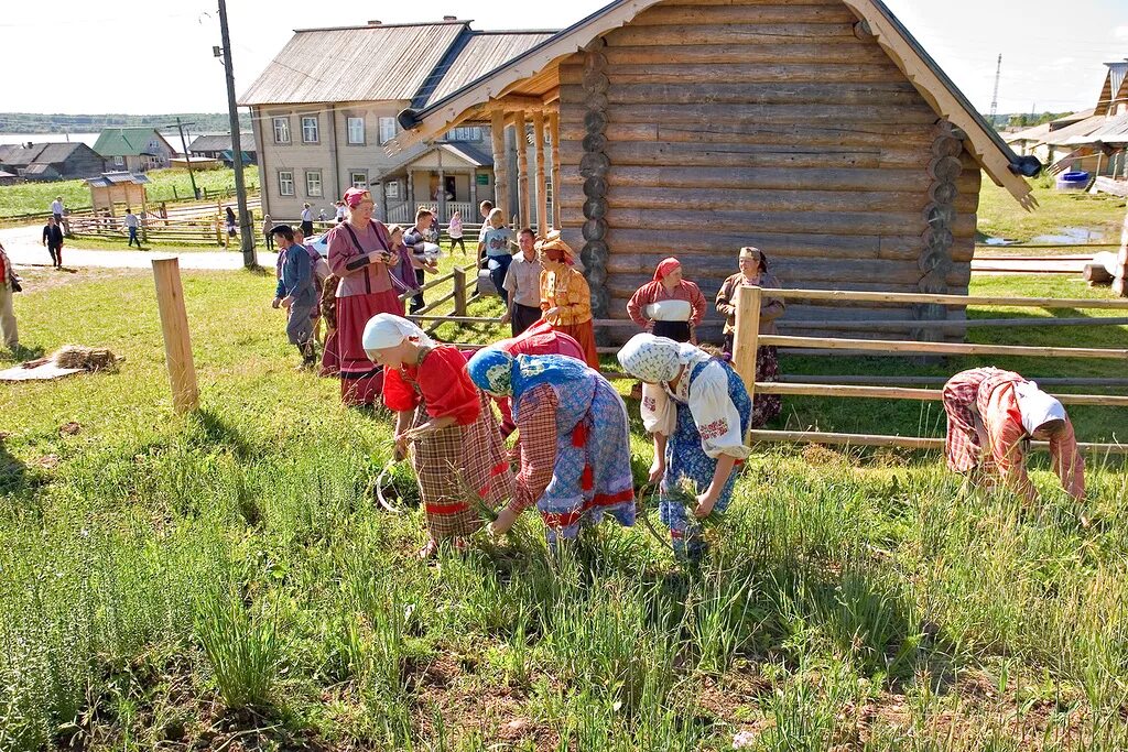 Деревня народ 1