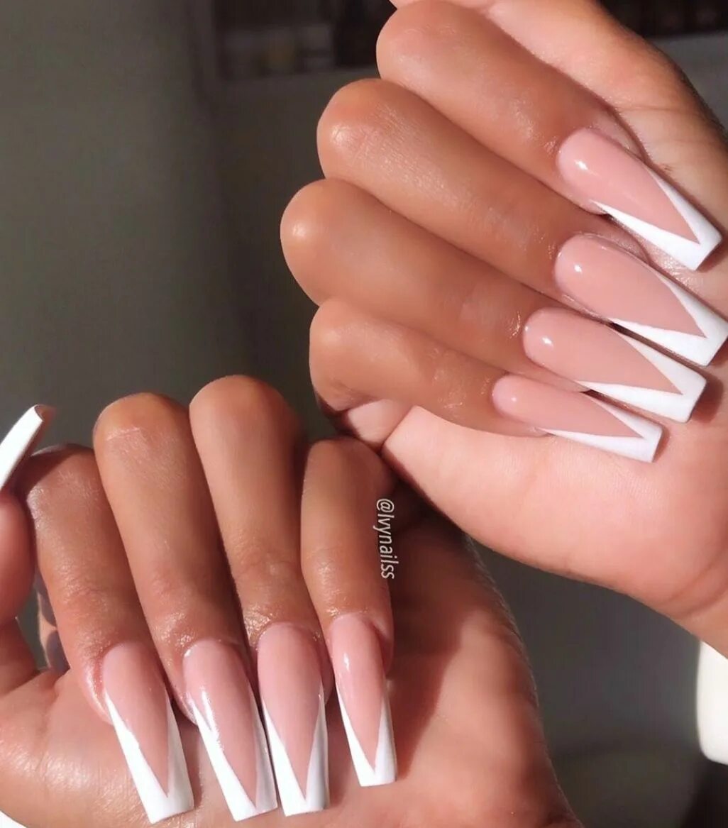 Pin on Acrylic Nails French tip nail designs, French tip acrylic nails, Long fre