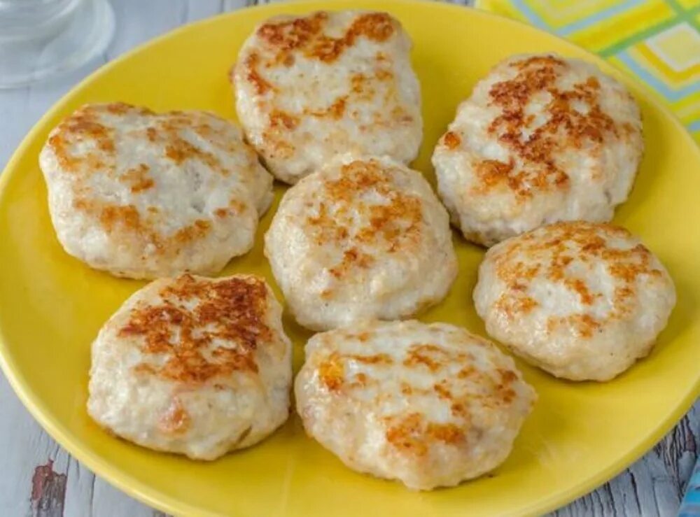 Куриные котлеты с сыром. Котлеты из грудки с творогом. Зразы донские. Щучьи котлеты. Котлеты из грудки с творогом.