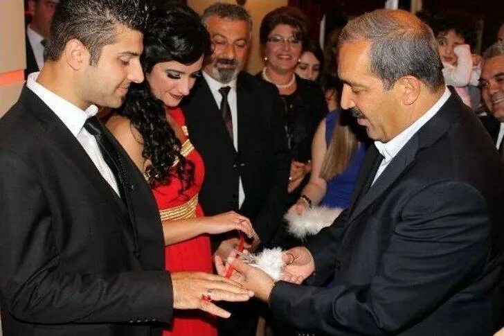 Помолвка в турции. Обручение в турции. Помолвка в турции. Турецкая помолвка. Традиционная турецкая свадьба.