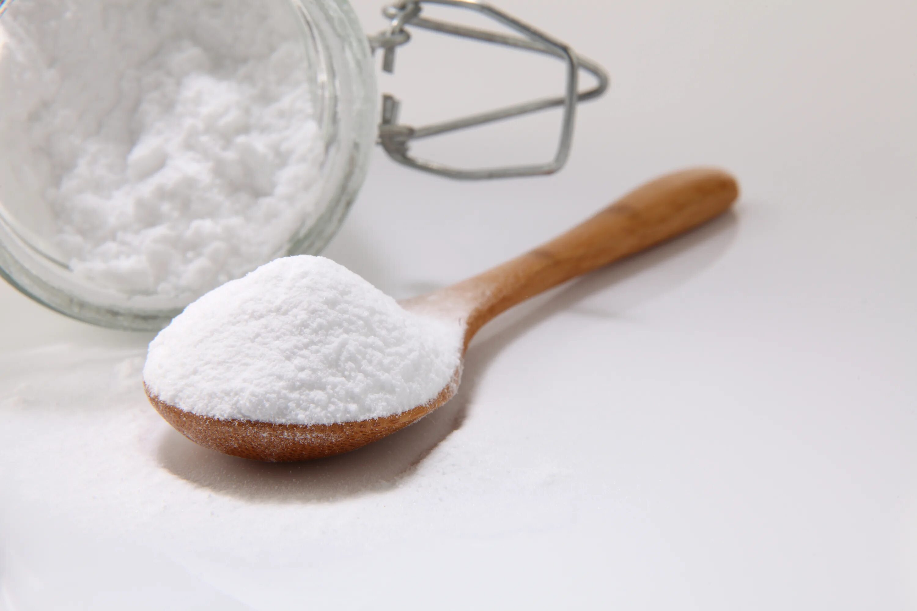 Пекарский порошок Baking Powder. Сода пищевая Baking Soda. Ложка с порошком. Разрыхлитель.