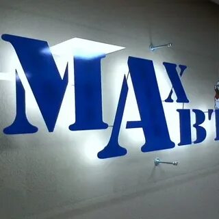 Max auto