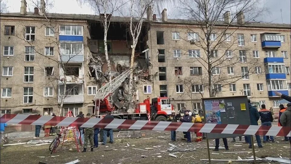 Бомбили подмосковье. Бомбили подмосковье. Бомбили подмосковье. Авианалеты в москве в вов 1941-1945. Бомбили подмосковье.