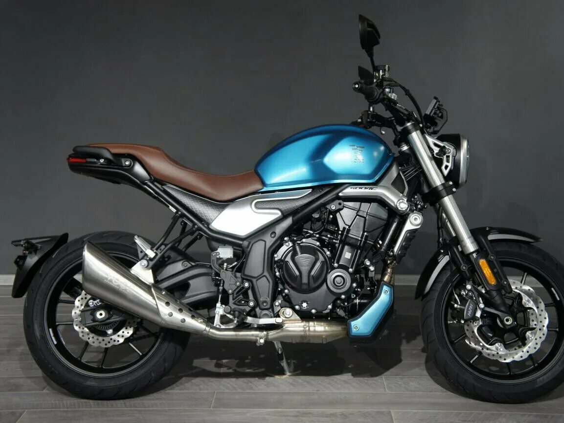 Voge 500ac хайгер. Beeline-veloce 50 4t racing. ас 2023. вертлюг orange рыболовный rhomb, цвет mbl, размер 4 в уп 10. Ac/dc группа 2023.