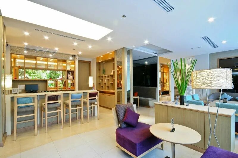 Grace patong 4. Спа-отель ashlee plaza patong. the ashlee plaza patong hotel &amp; spa (ex. citin plaza patong) 3*. таиланд the ashlee plaza patong hotel &amp; spa 4* о.пхукет / пляж патонг. ashlee plaza patong hotel &amp; spa, патонг-бич,.