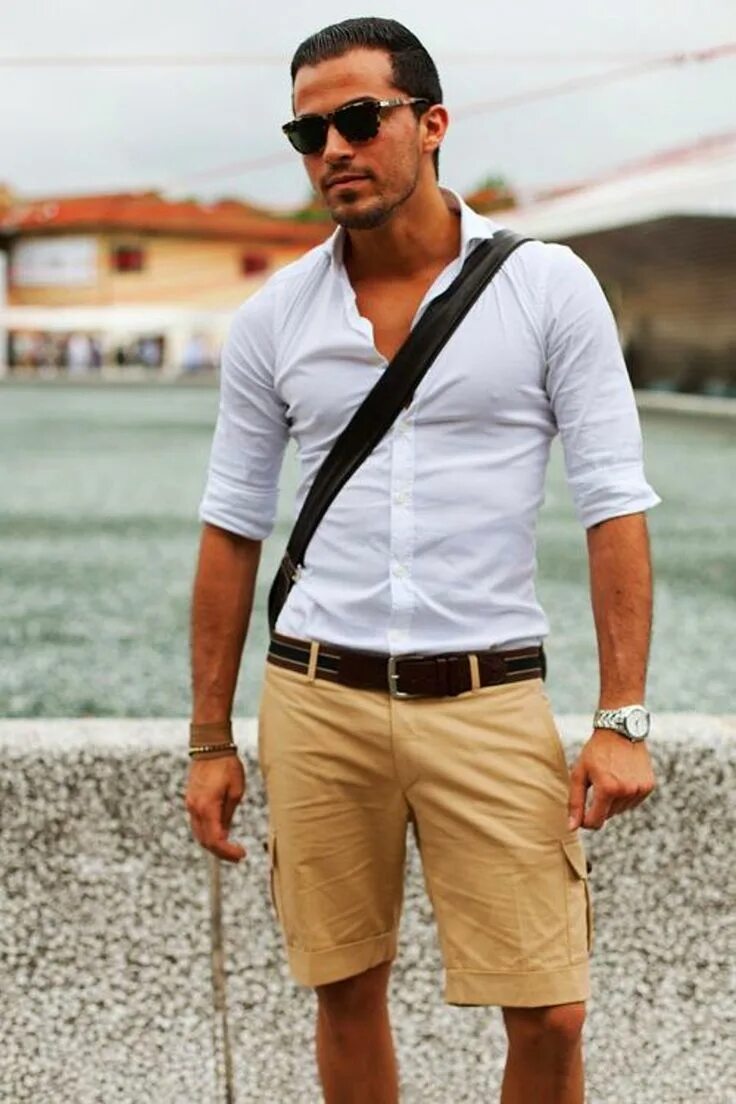 Style by @rowanrow Yes or no? Follow @mensfashion_guide for dope fashion posts! 