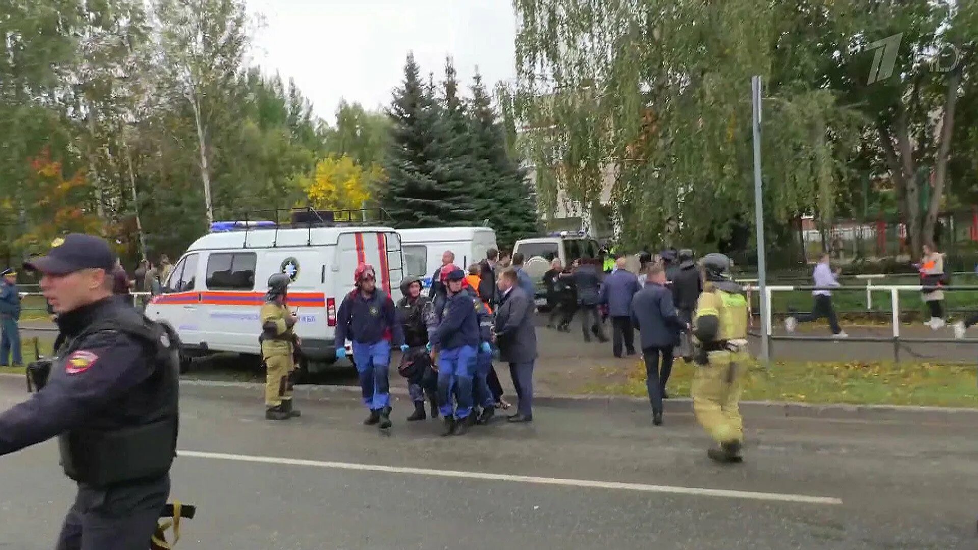 Пострадавшие в Ижевске в школе.