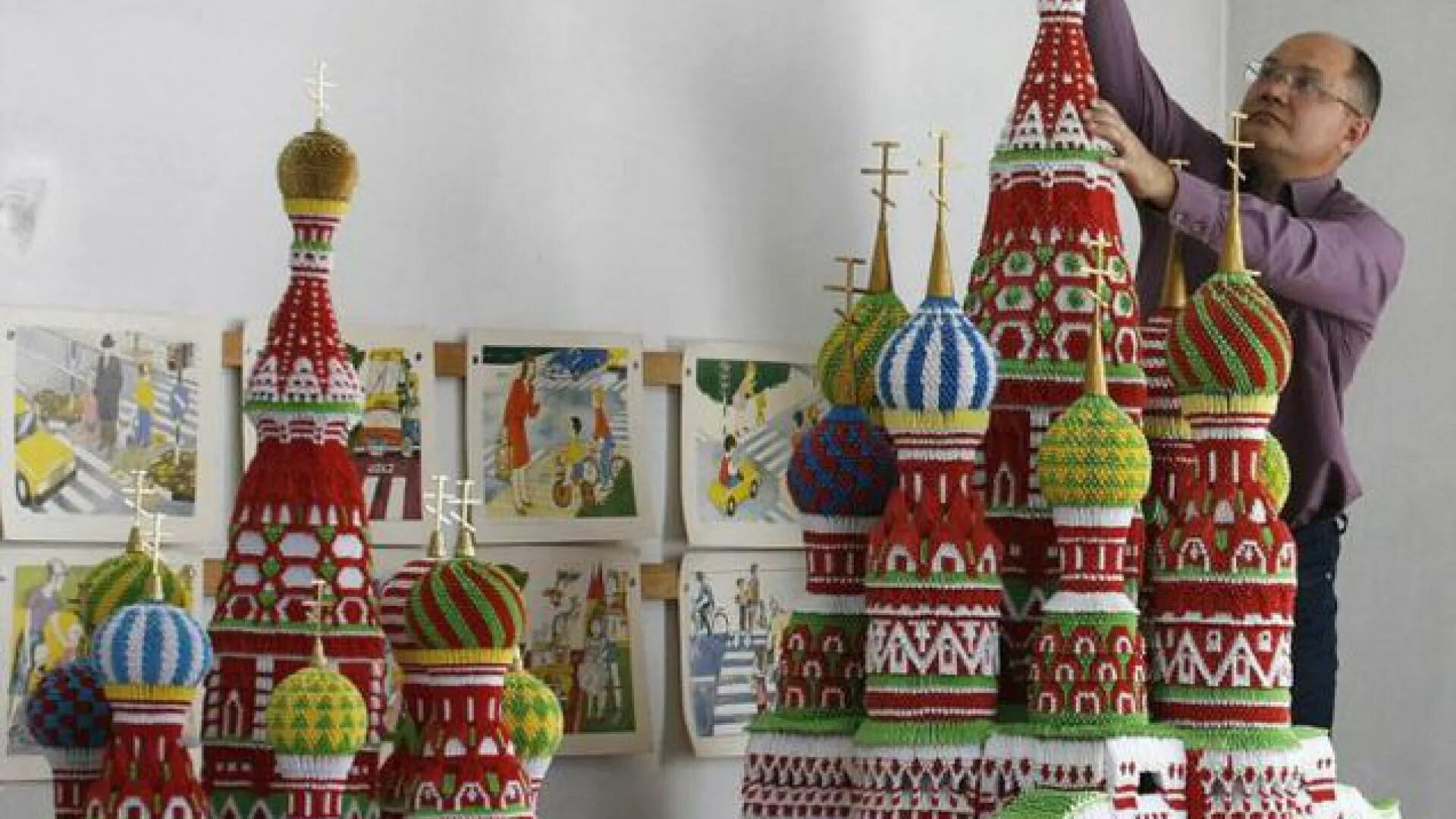 Оригами храм василия блаженного. Храм василия блаженного оригами. Храм василия блаженного модульное оригами. Храм василия блаженного из модулей. Оригами храм василия блаженного.