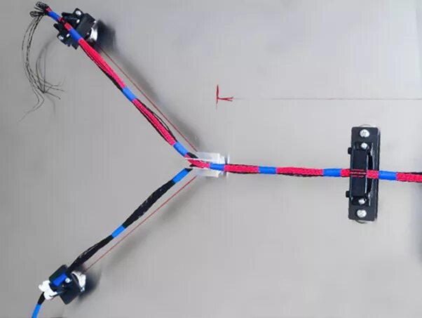 держатель кабеля. крепление жгутов. жгут проводов 31-7210-0. держатель кабеля для монтажа жгутов. комплект для организации кабеля в жгуте panduit cbot24k 31412.