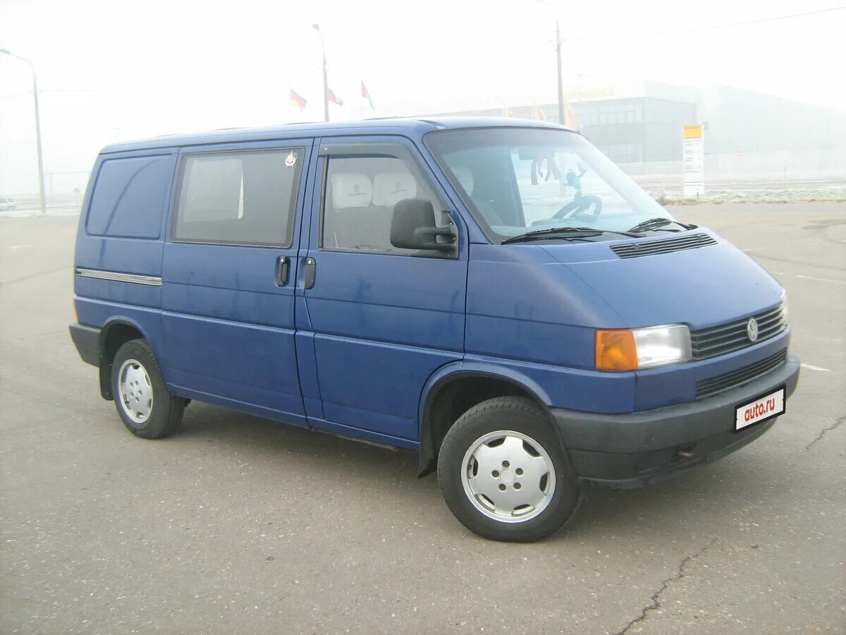 Фольксваген транспортер 1994. Mercedes transporter 1994. Фольксваген транспортер 1994. Volkswagen transporter 1993 года болт регулировочный. Фольксваген транспортер 1994 года.