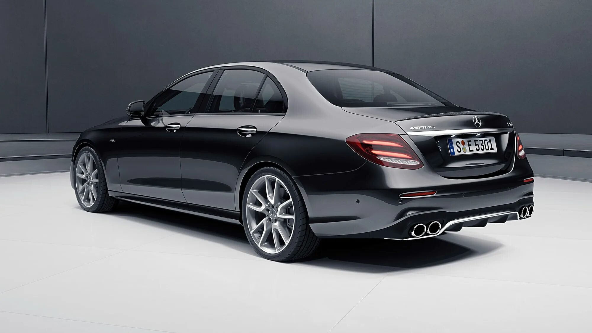 Купить новый е класс. Мерседес e53 AMG 2019. Мерседес Бенц е 53 АМГ. Мерседес е 53 АМГ седан. Мерседес е АМГ 2019.