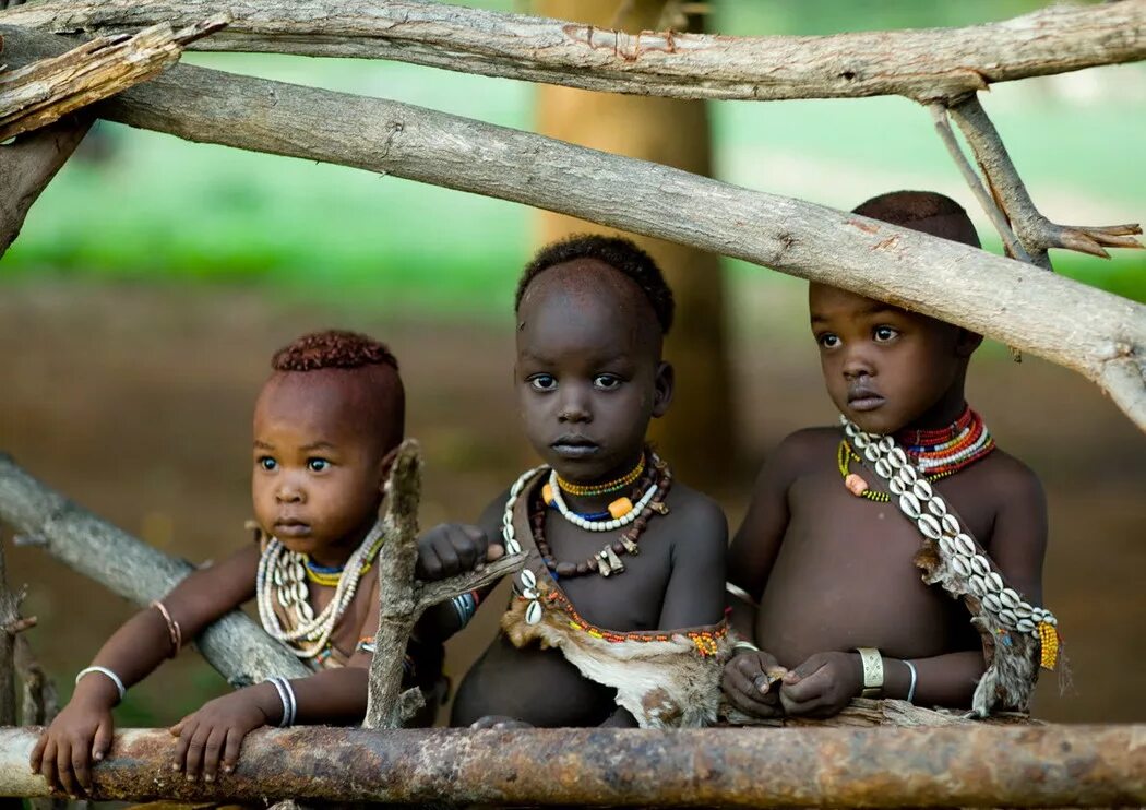 Africa com. Африка. Африка фото. Африканка с ребенком. Красивые африканцы.