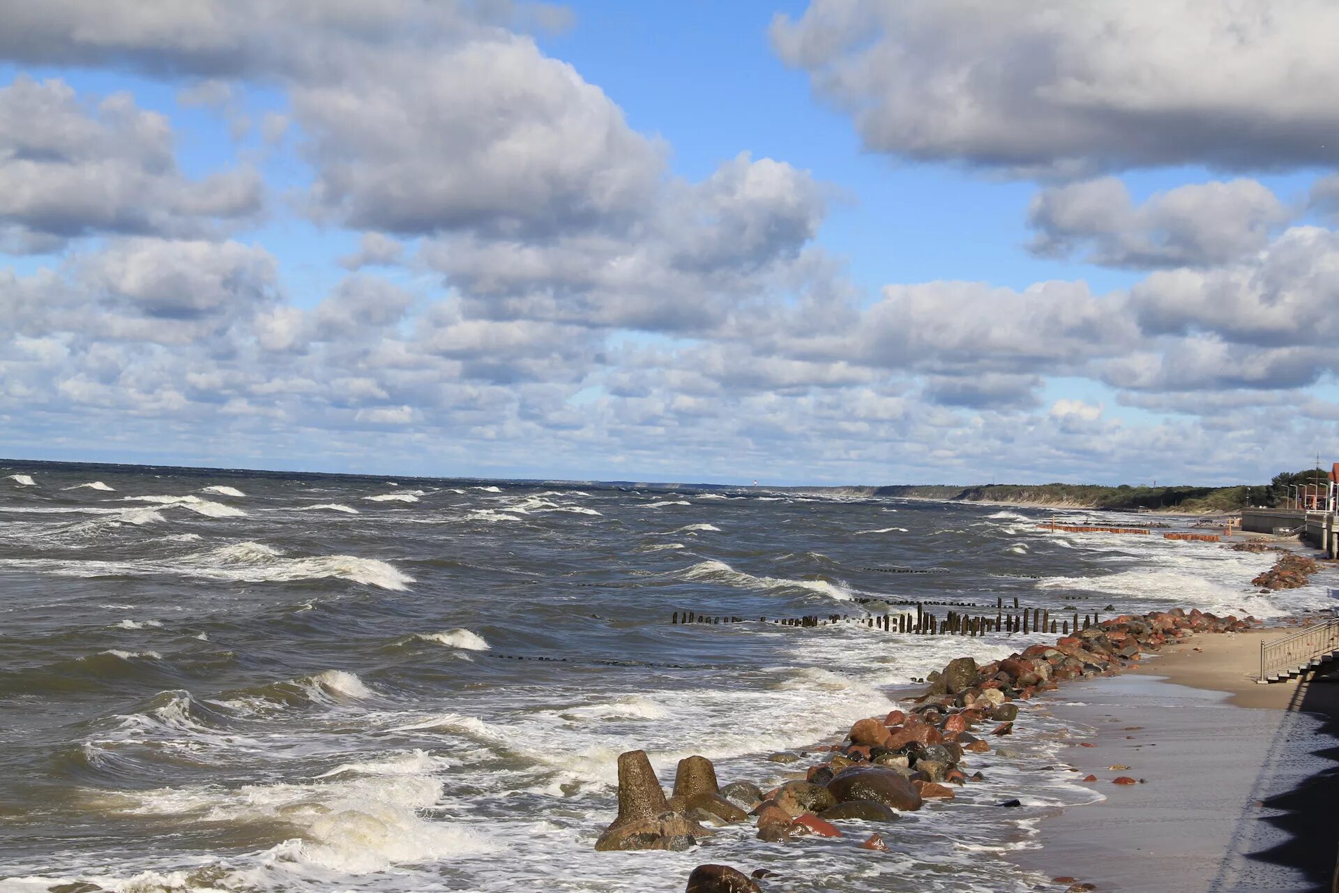 Море в зеленоградске сейчас. Море в Зеленоградске Калининградской области. Зеленоградск Калининградской обл зимой. Зеленогорск Калининградская область море. Зеленогорск Калининград.