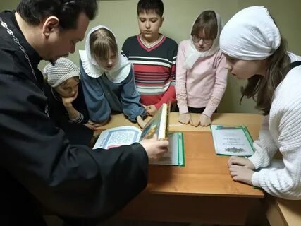 Как происходило обучение в соборных школах
