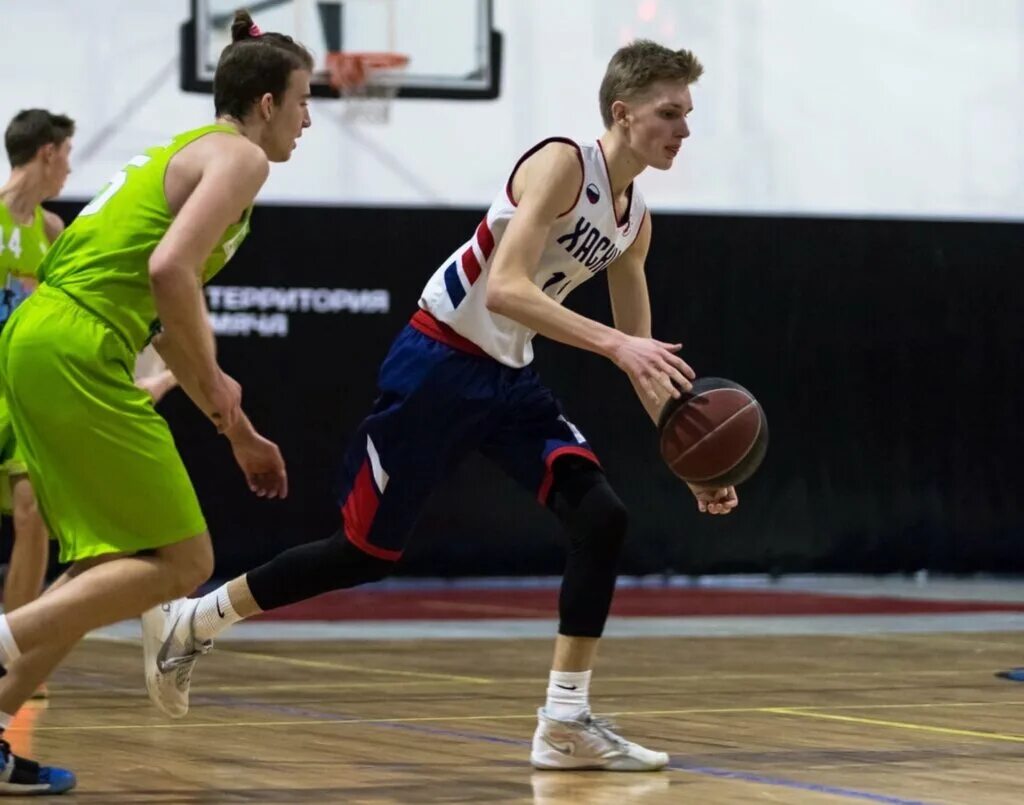 Майкопская академия баскетбола. Ibasket баскетбольная школа. Спортивная школа в москве по баскетболу. Баскетболисты школы 2083. Хаски баскетбол люберцы.