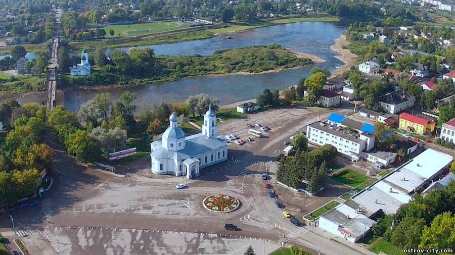 Погода остров. Город остров Псковская область. Псков г.остров. Город остров 3 Псковской области. Город остров Псковской области парк.