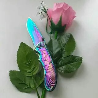 Цветок и нож