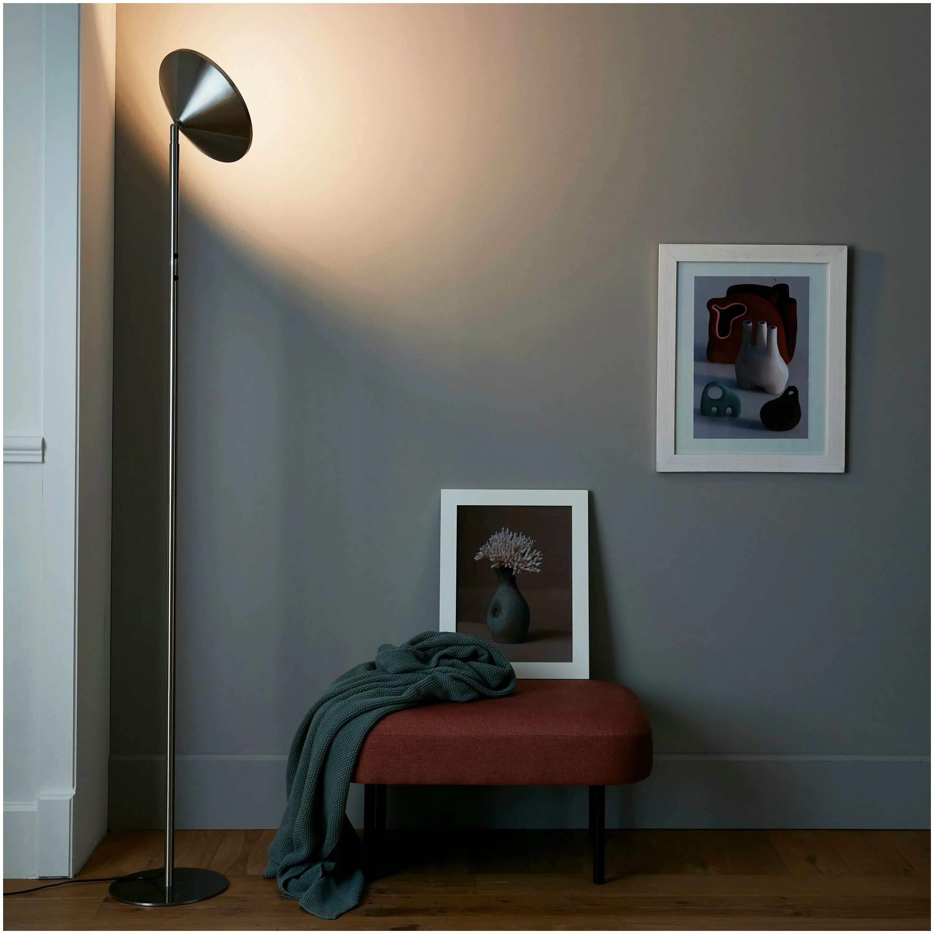 Inspire led. Торшер светодиодный inspire sauki. торшер светодиодный inspire sauki регулируемый свет. торшер светодиодный inspire sauki, регулируемый свет, цвет чёрный. led лампа напольная.