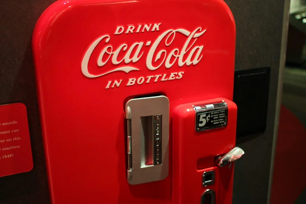 Музей колы. Музей coca-cola. музей «мир coca-cola». атланта музей кока колы. музей колы в атланте.