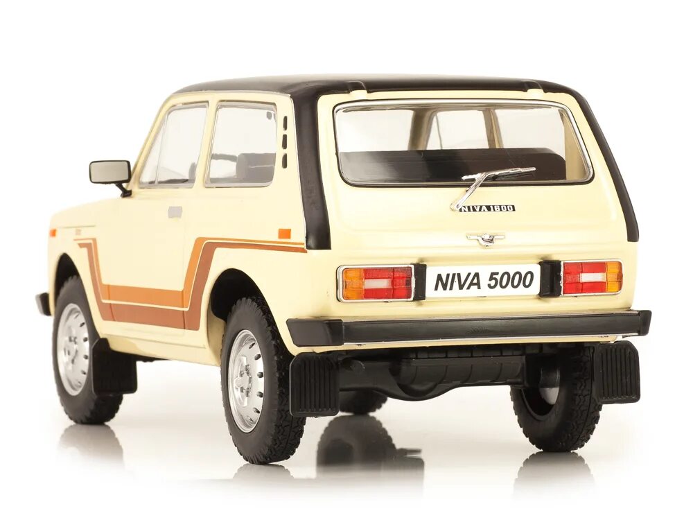 Масштабная модель ВАЗ-2121 Нива 1976 зеленый Lada Niva лучшая цена!
