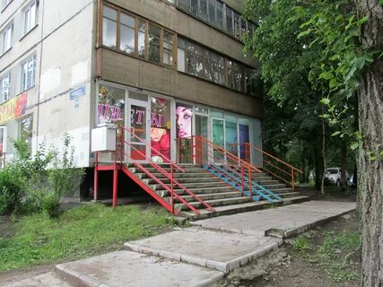 Бухарестская улица 33