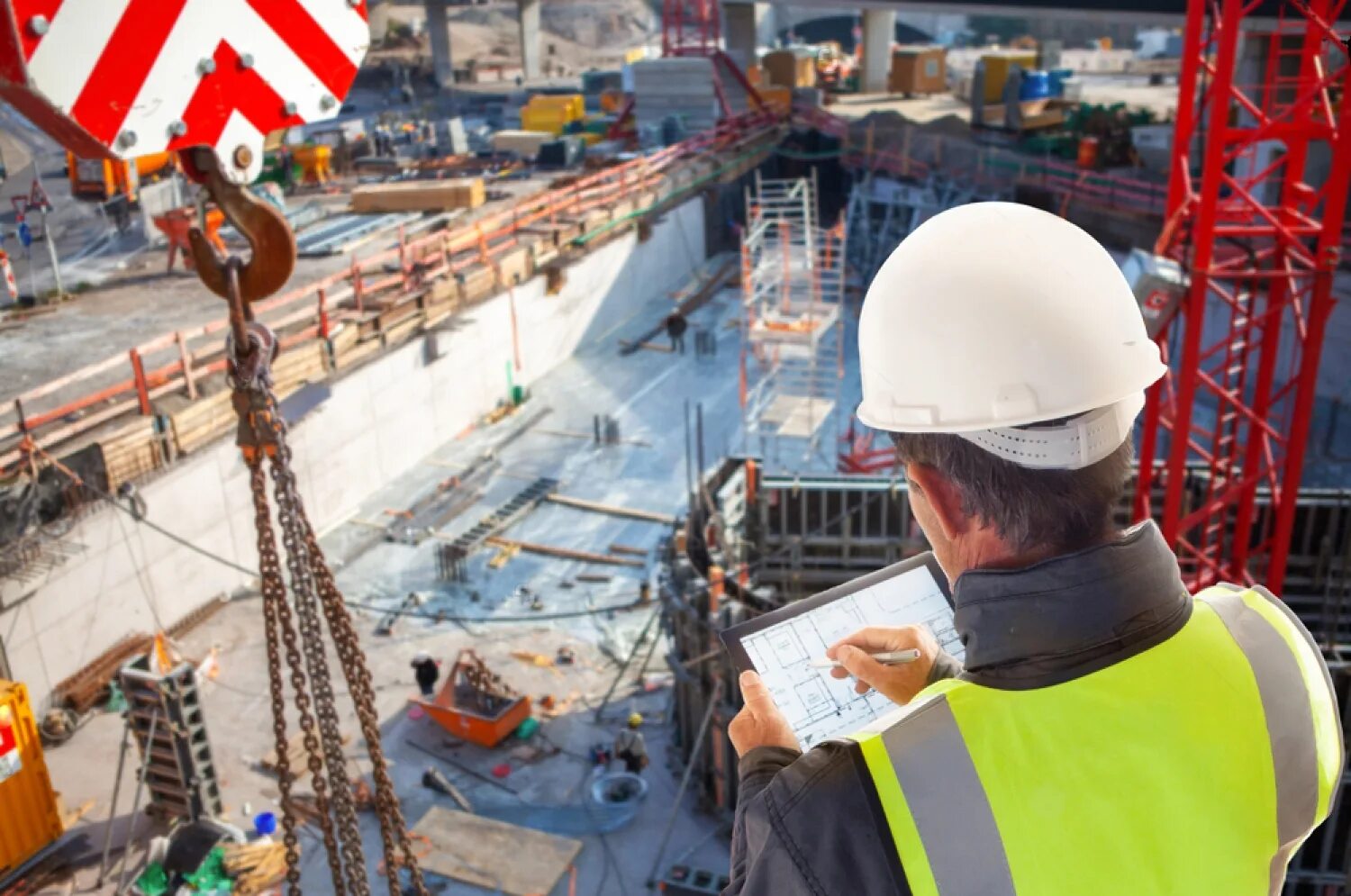 Вхождение в профессиональную деятельность. Группа людей. Профессиональная подготовка, переподготовка. Тренинги для персонала. Психология профессионального общения.