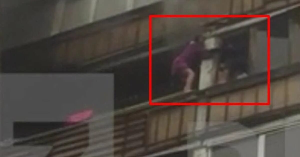 Спас девушку видео