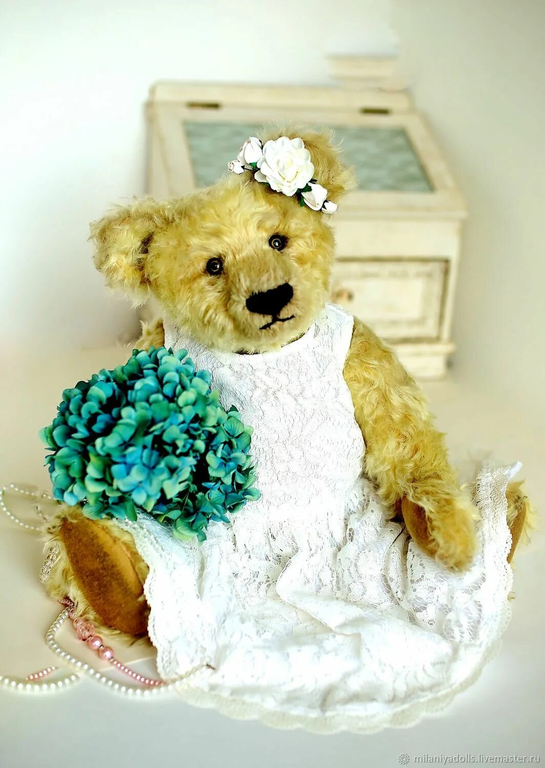Sarah borne. Sarah bear. Sarah borne. Немецкий медвежонок бадди. Sarah borne.