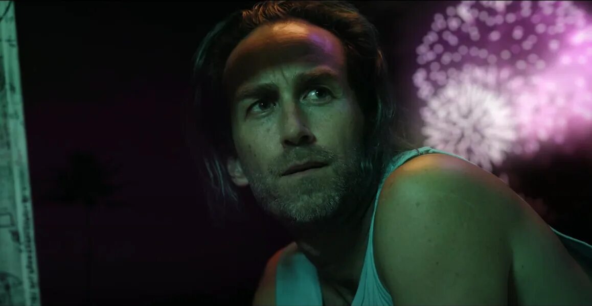 Bobby brown something in common. Джастин бенсон. Something in l. Something in the way аккорды. Группа nirvana.