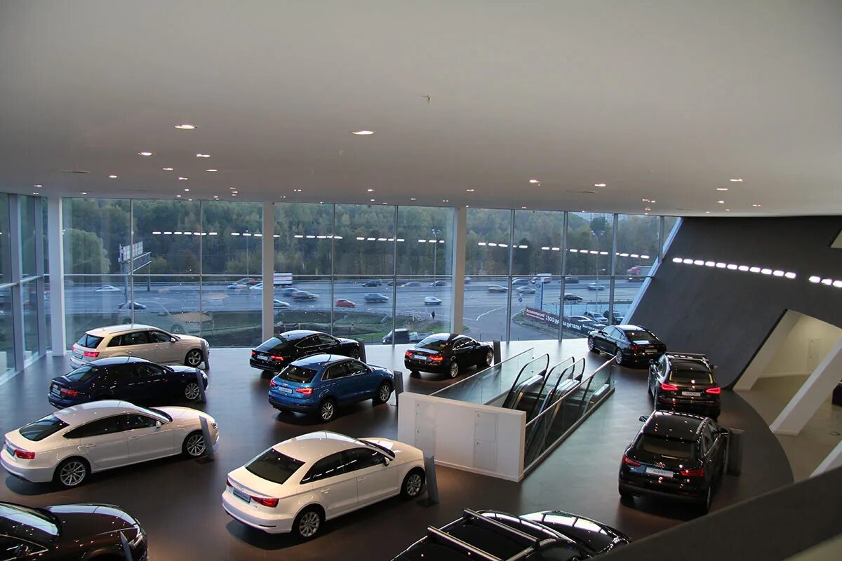 Дилерский центр ауди. Audi автодом алтуфьево. Ниссан на коломенской у сервис. Автосалон на добролюбова. Добролюбова ауди.