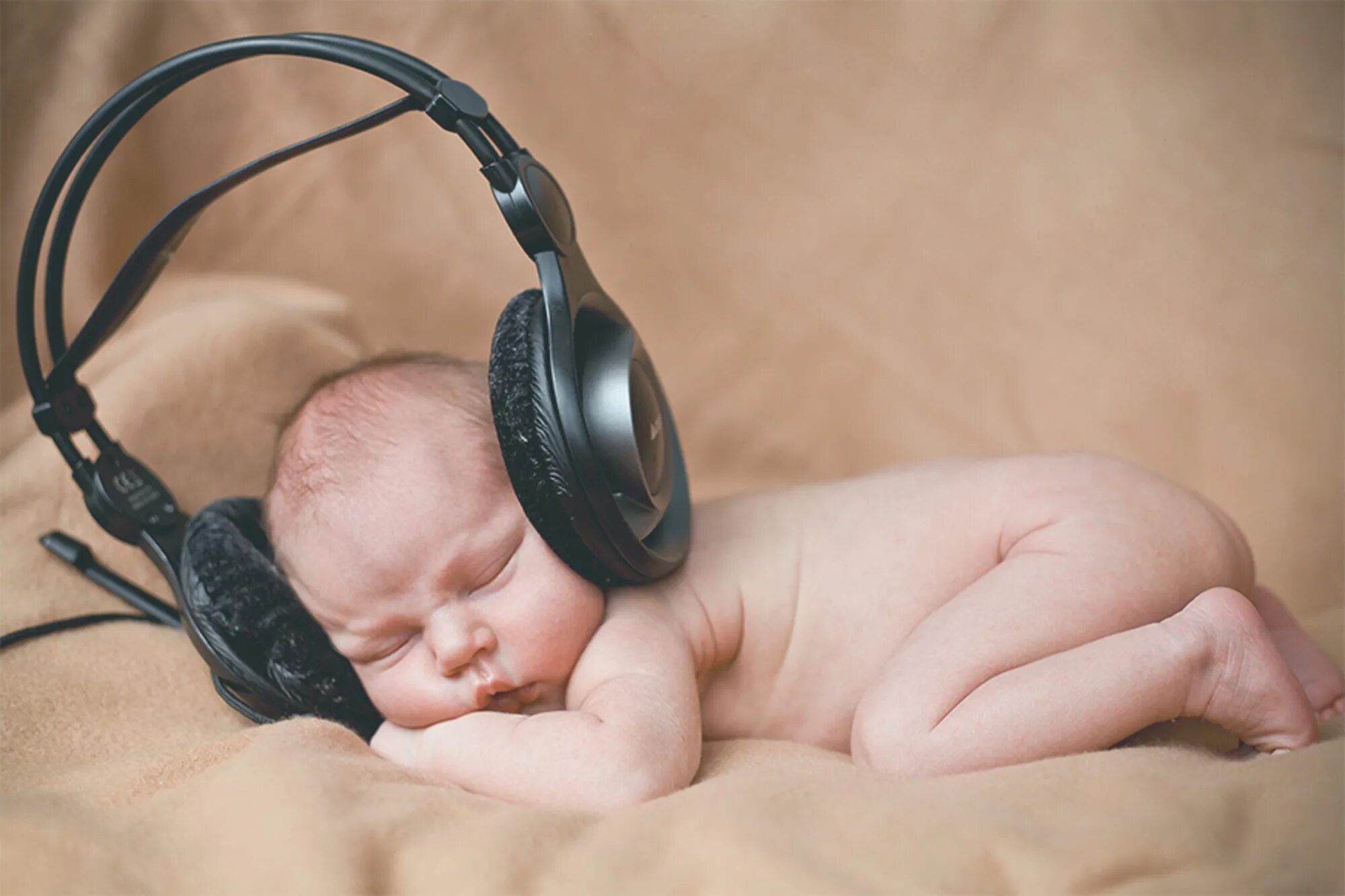 Baby Music. Music Baby ава. Baby listen Music. Listening Music Baby. Бэйби музыка