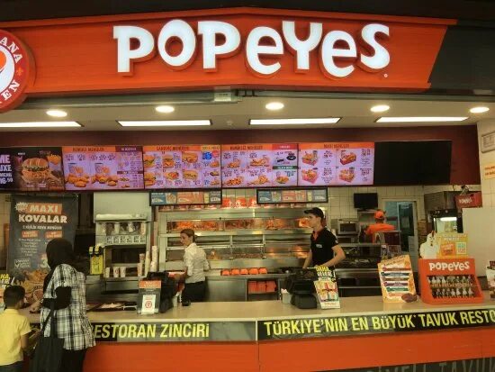 See forum. Popeyes в России. Popeyes ресторан картошка. Popeyes Дубай. Ресторан Popeyes в аэропорту Анталия.