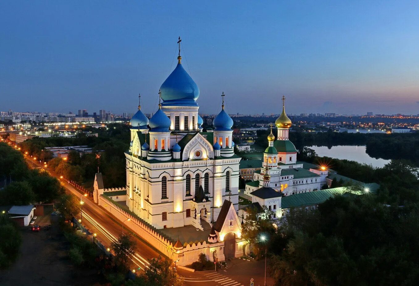 Николо-Перервинский монастырь. Николо-Перервинский монастырь в Москве. Николо-Перервинский монастырь в Печатниках. Храм в Печатниках Николо Перервинский монастырь. Сайт николо перервинского монастыря