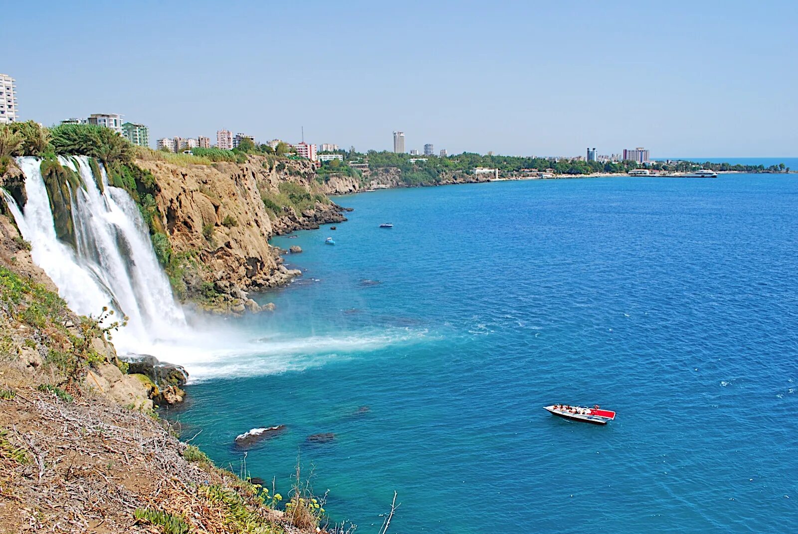 Lara район Анталии. Пляж Lara Анталья. Анталья antalya