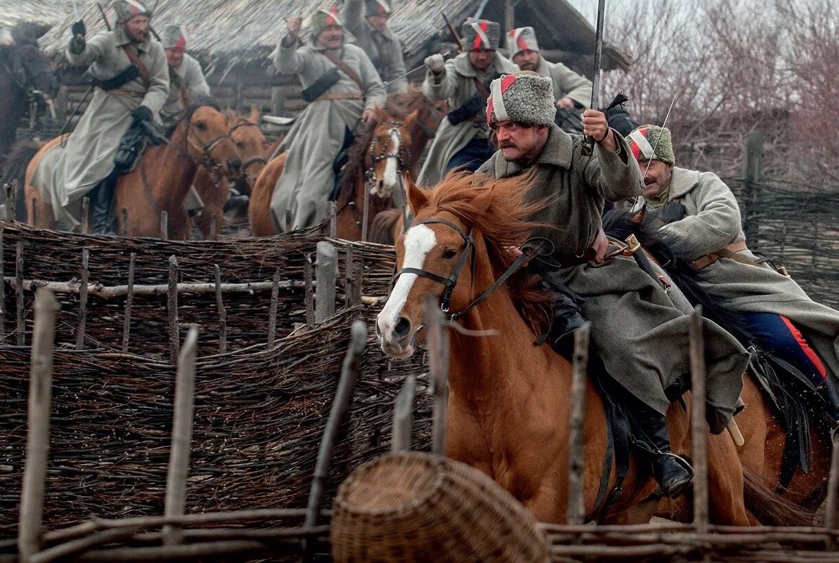 Тихий Дон 2015 атака. Тихий Дон Урсуляка казаки. Тихий Дон 2015 казаки. Революция шолохов тихий дон