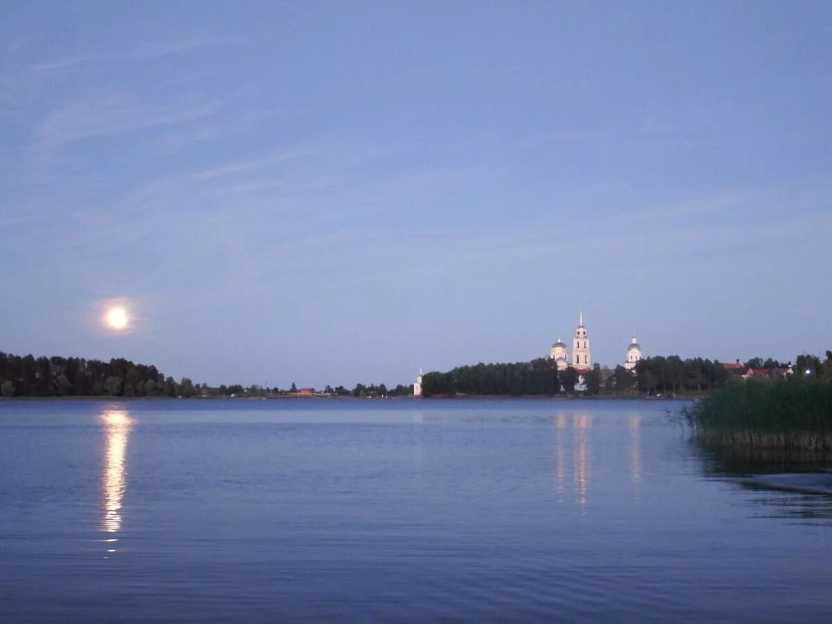 Белое озеро Белоозёрский Московская область. Белое озеро город Белоозерский. Белое озеро Московская область Воскресенский. Озеро белое Белоозерский Воскресенский район. Белоозерская окрестности